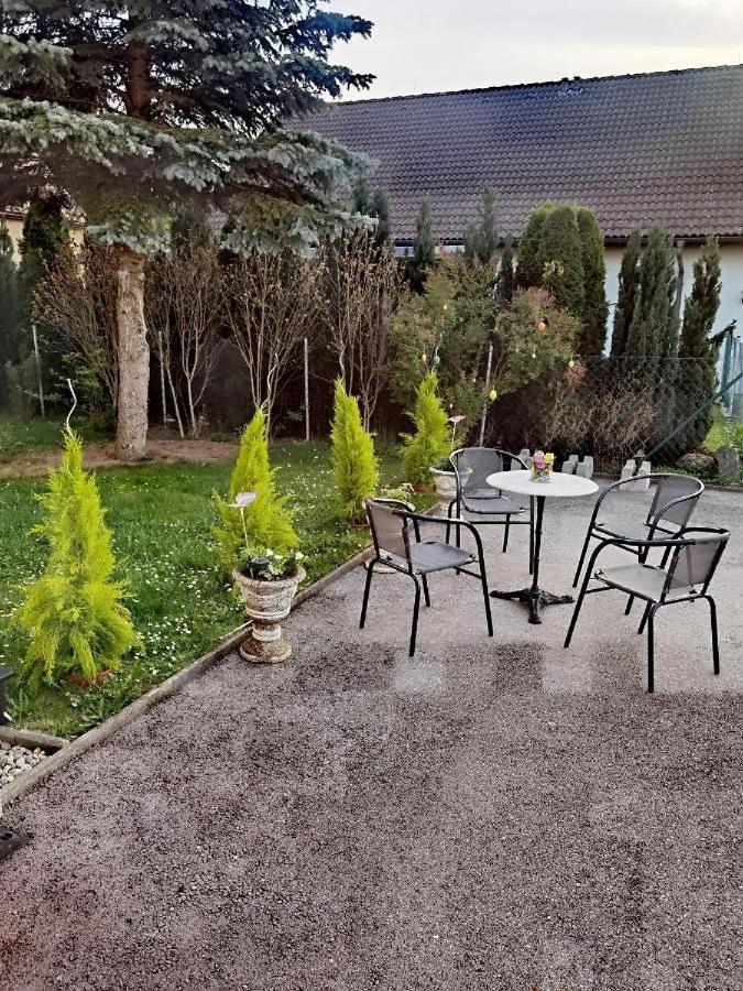 Exakt Holding Hotell Tulln An Der Donau Exteriör bild
